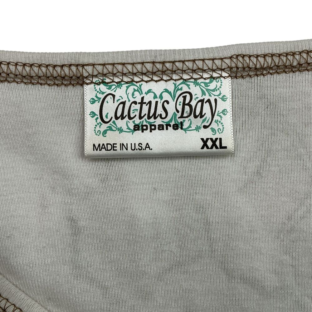 Cactus Bay T-Shirt Top XL Southwestern Native American Navajo Print Studded USA - Picture 9 of 12